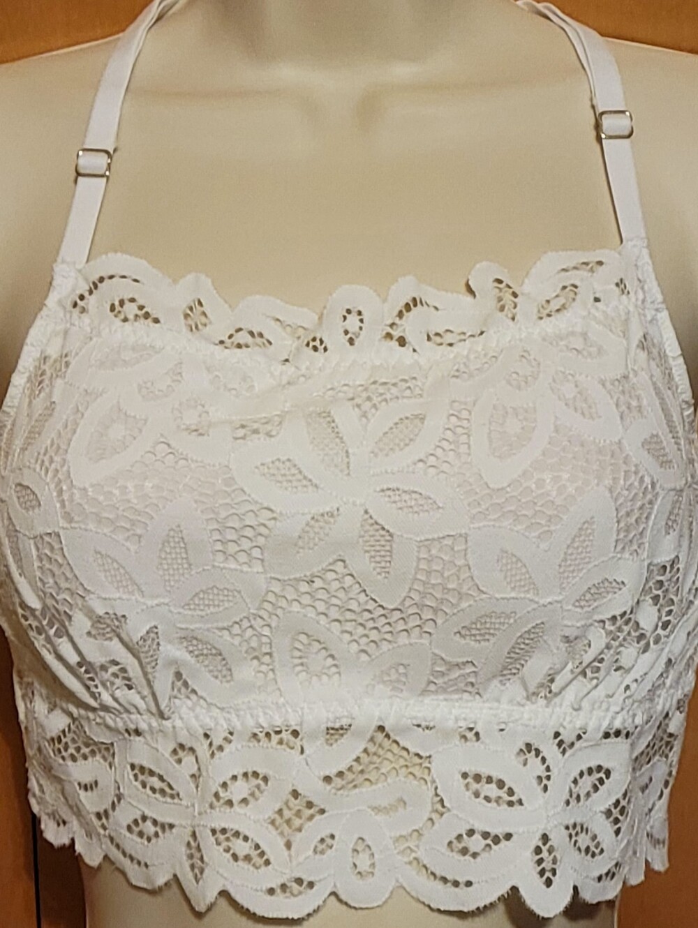 NWT Ivory Lace Bralette Top Medium